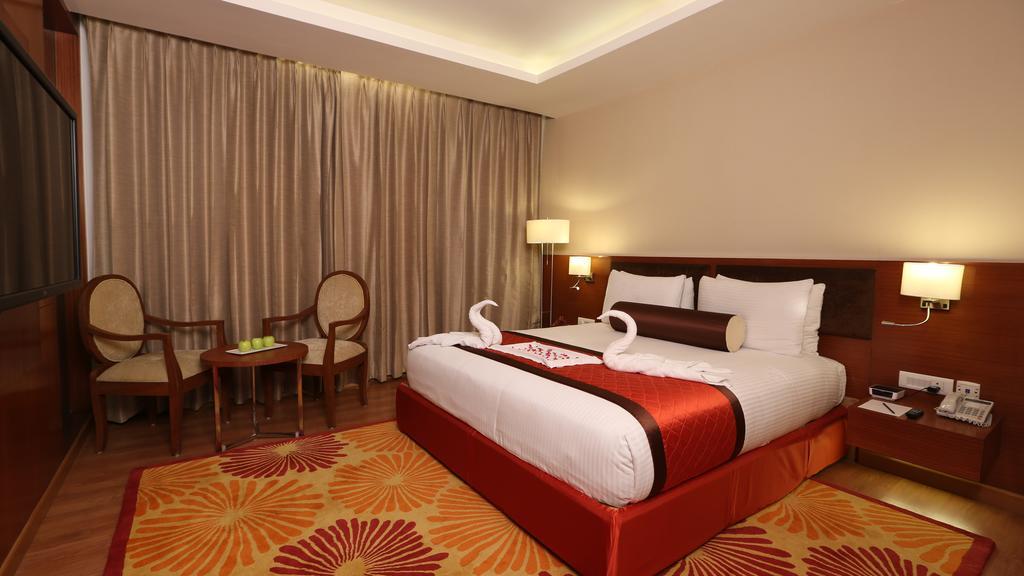 Country Inn & Suites By Radisson, Meerut Dış mekan fotoğraf