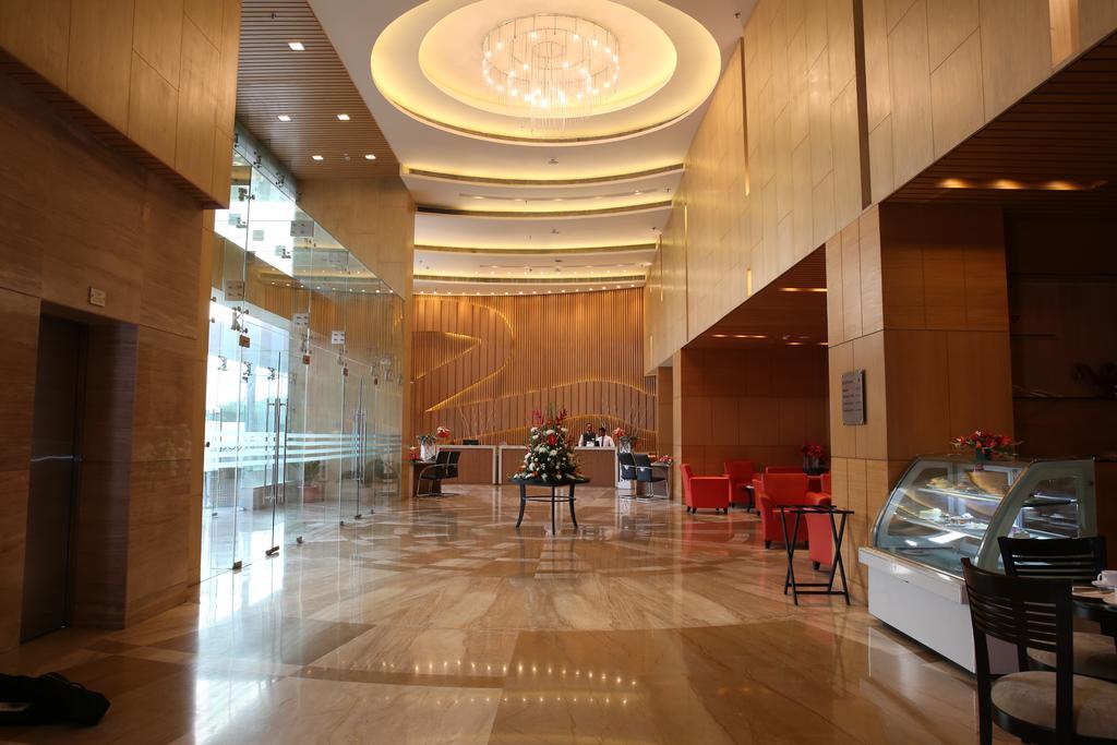 Country Inn & Suites By Radisson, Meerut Dış mekan fotoğraf